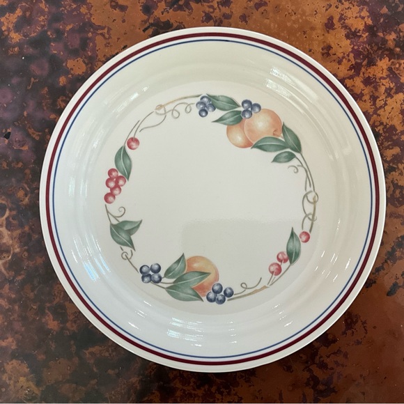 Corelle Abundance Luncheon - Picture 3 of 9